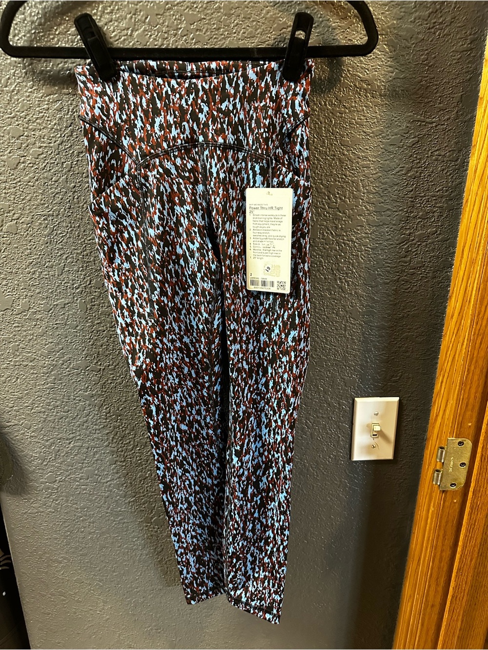Lululemon Power Thru HR Tight 25” - size 2 - NWT